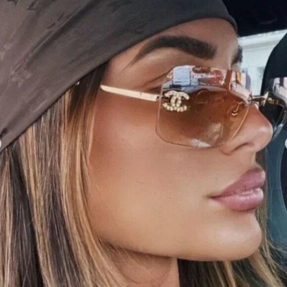 CHANEL Accessories - ✨ RARE Chanel Vintage Sunglasses Rhinestone CC Logo Rimless Gradient Gold Y2K